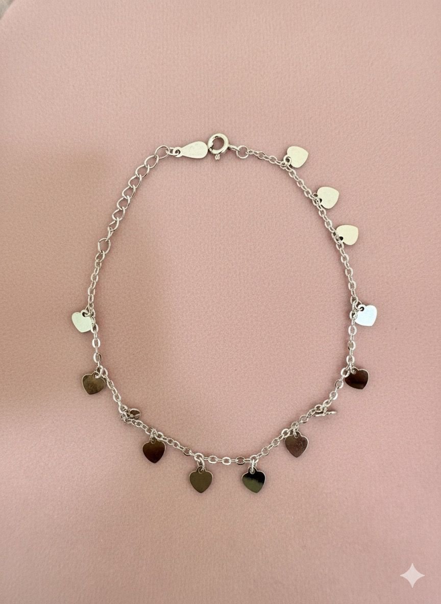92.5 Silver Elegant Heart Charms Bracelet